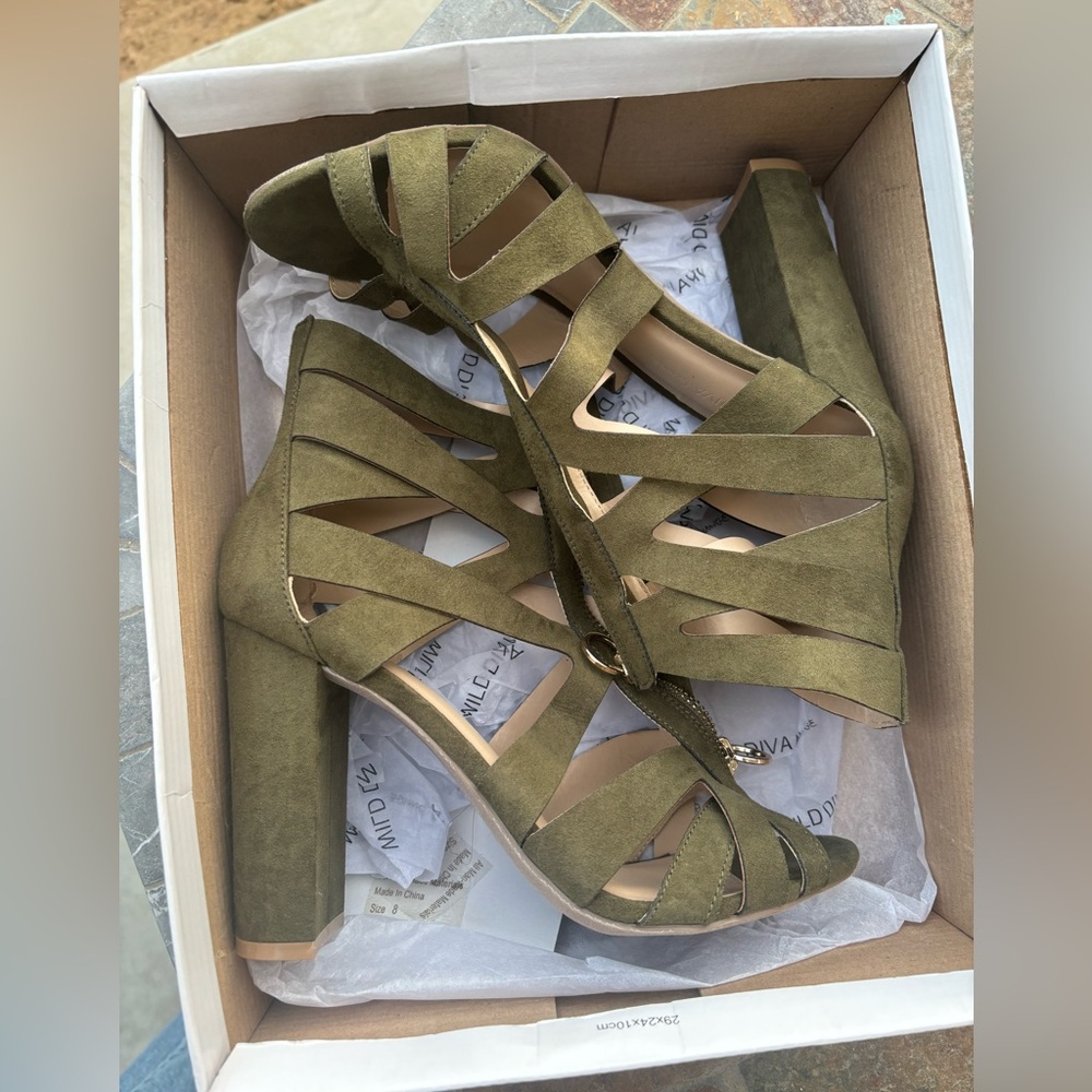 Army Green Heels
